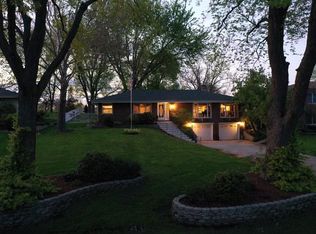 309 Meadowlark Rd, Bloomingdale, IL 60108