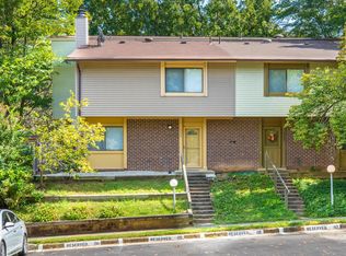 10605 Summer Oak Ct, Burke, VA 22015