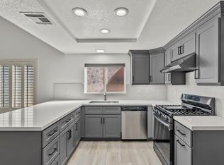 28810 Flowerpark Dr, Santa Clarita, CA 91387
