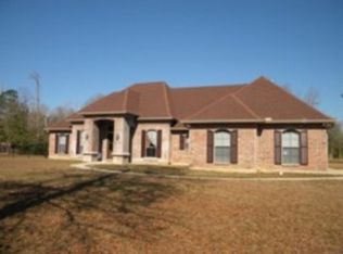 30883 Old Todd Rd, Lacombe, LA 70445