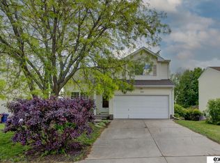 3003 Sheridan Rd, Bellevue, NE 68123