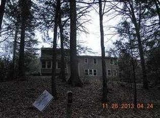 108 Singleton Rd, Chaplin, CT 06235