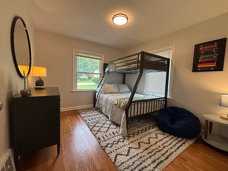 828 Selma Ave — Photo 12