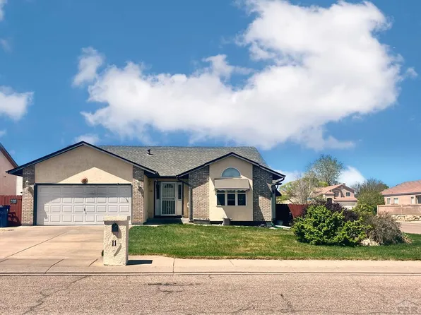 11 Trent Ct, Pueblo, CO 81005