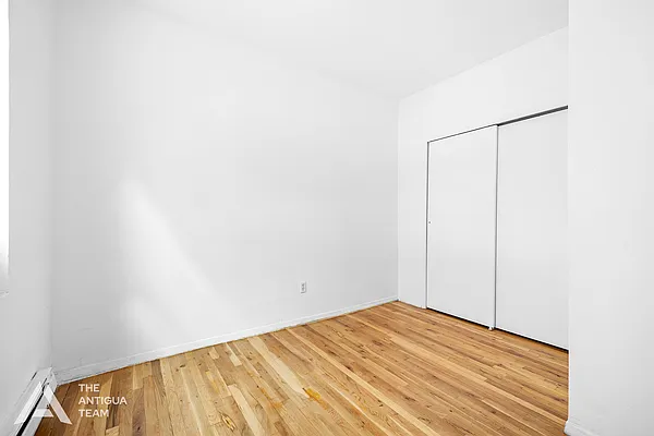 Rented by Compass | media 11