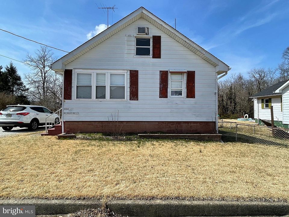 1st image of 404 Manor Ave