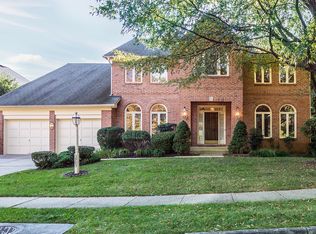 3903 Laro Ct, Fairfax, VA 22031