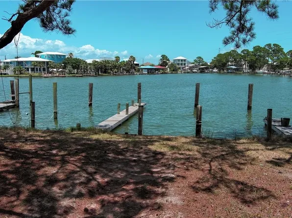 504 Lemoyne Dr, Dauphin Island, AL 36528