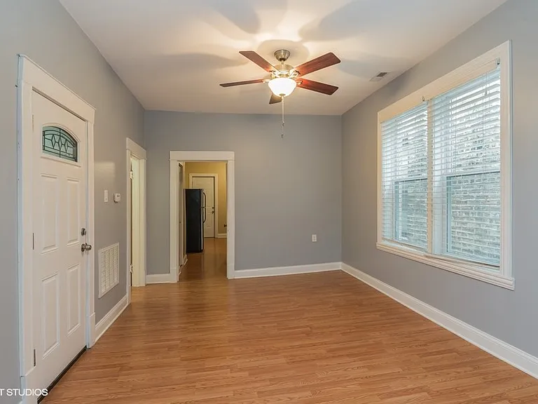 2321 N Sawyer Ave #1 — Photo 9