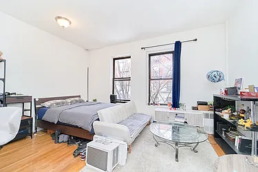 Rented by Living New York