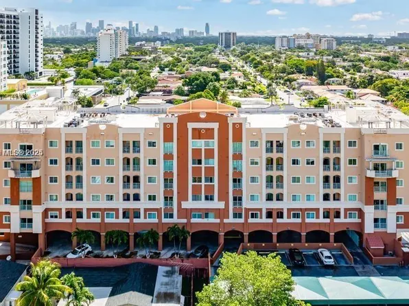 2280 SW 32nd Ave APT 313, Miami, FL 33145