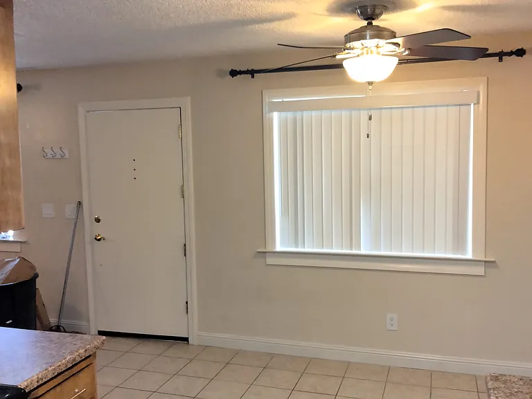 237 B St #8 — Photo 8
