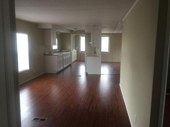 5th image of 65 Lisa Ln #65-LI