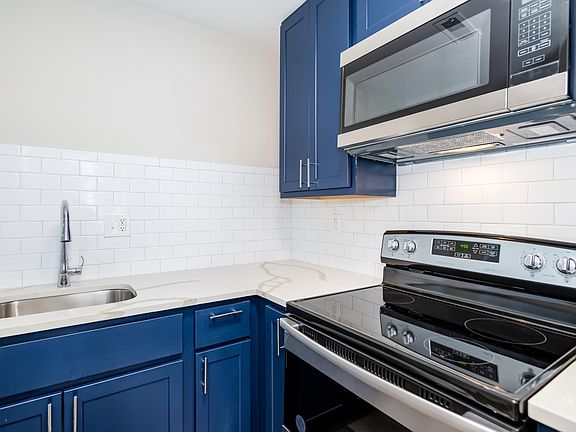 3rd image of 5305 Delmar Blvd