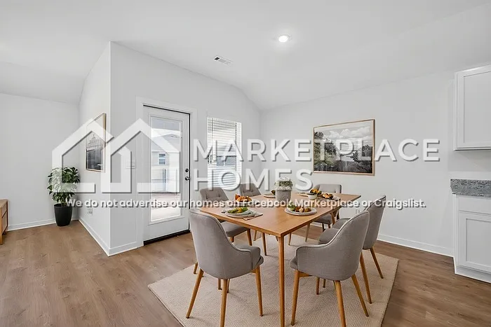 3050 Rosalee Ln — Photo 8