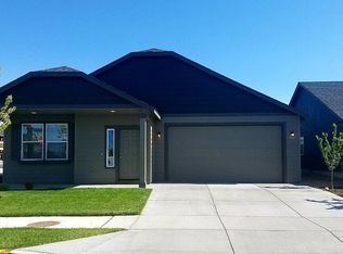 3524 SW Pumice Pl, Redmond, OR 97756