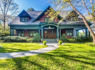 25 Myopia Rd, Winchester, MA 01890