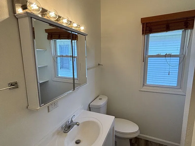 1506 Philo Road. Unit B — Photo 14
