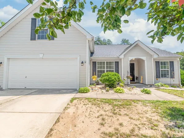 251 Summit Park Ct, Kannapolis, NC 28083