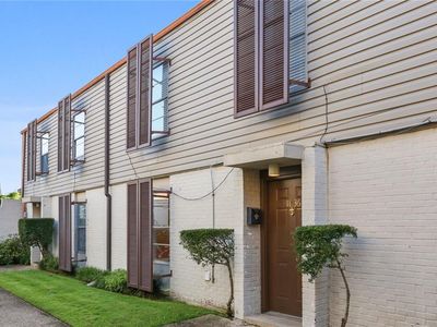 1136 Lake Ave #1136, Metairie, LA, 70005