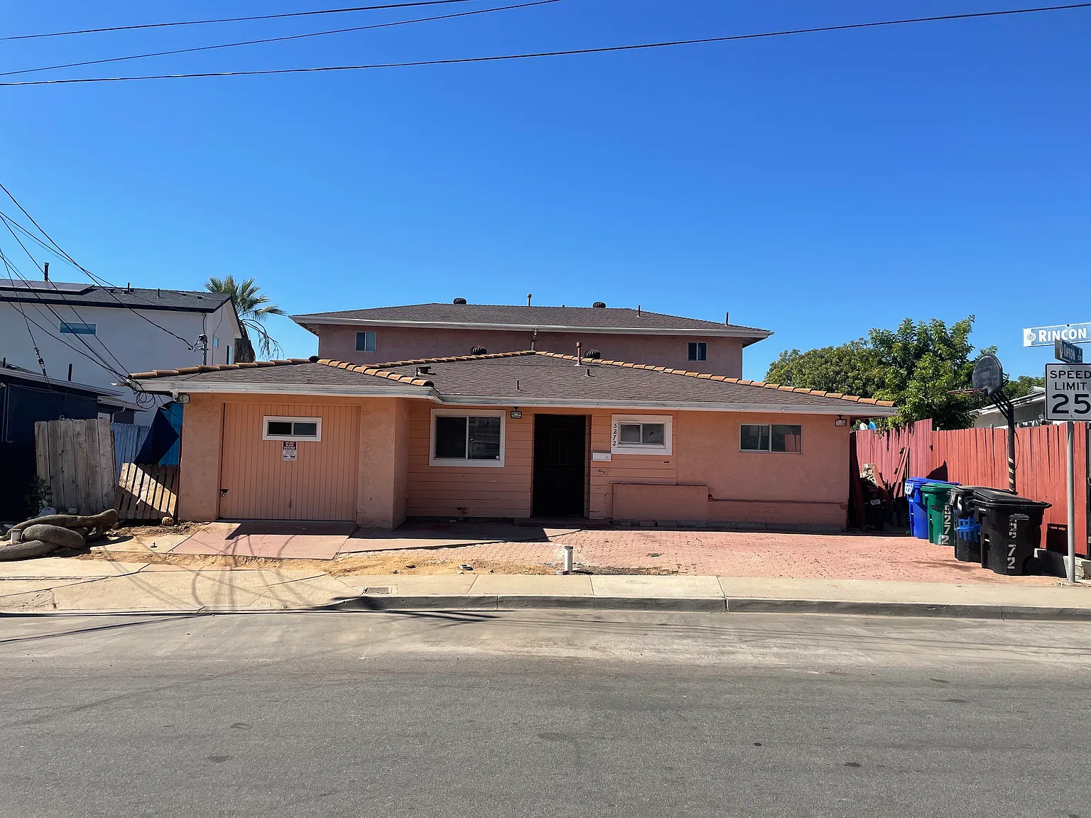 6 bed, 2784 sqft, $6,500 — Photo 1