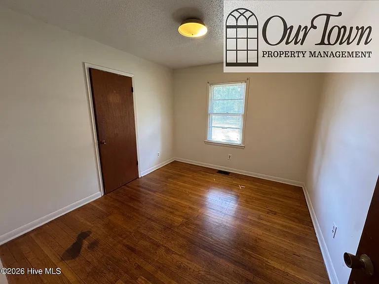 5100 White Oak Loop — Photo 11
