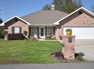 127 Pleasant View Dr, Lafayette, LA 70503