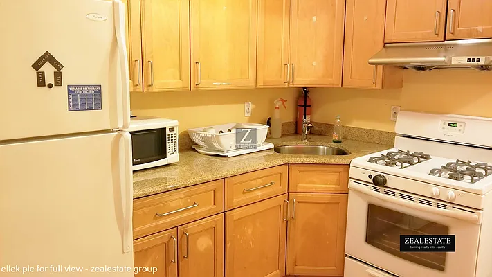Rented by ZealEstate Group Inc | media 12