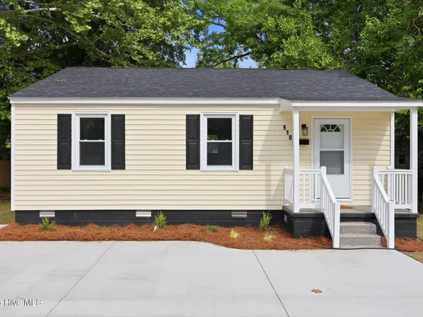 910 Simmons Street, New Bern, NC 28560