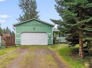 61 NE Santa Maria Ln, Belfair, WA 98528