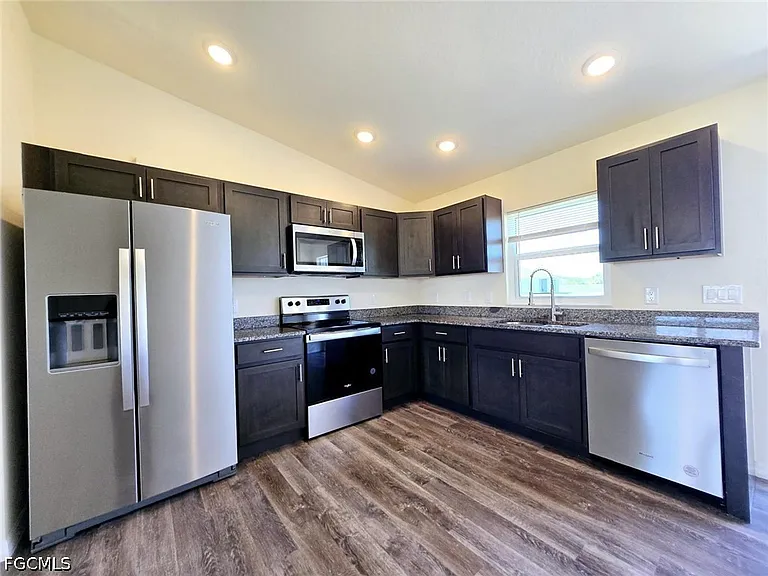 1117 Solar Ct — Photo 7