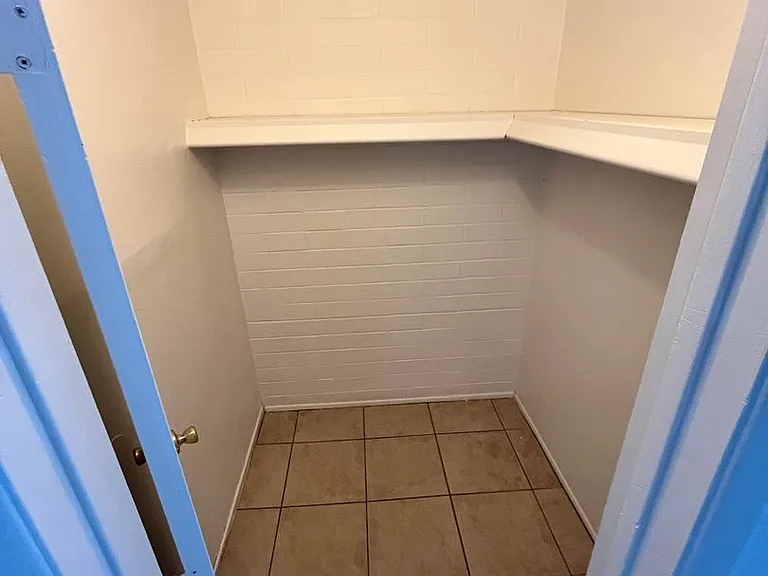 Catalina View Apartments — Photo 31