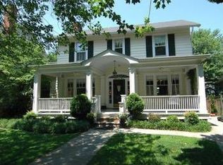 3615 Underwood St, Chevy Chase, MD 20815
