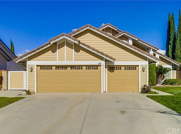 2nd image of 928 Laroda Ct