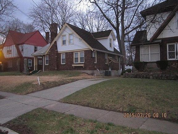 2nd image of 1125 Franklin Ave