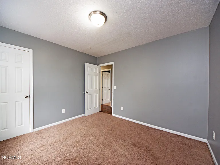 223 Summersill School Rd — Photo 23