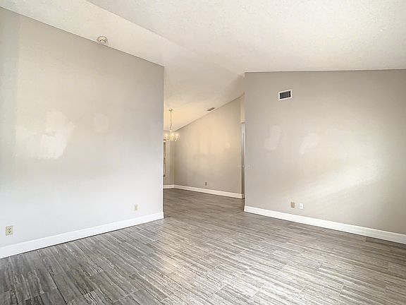 5th image of 2130 Grand Teton Blvd