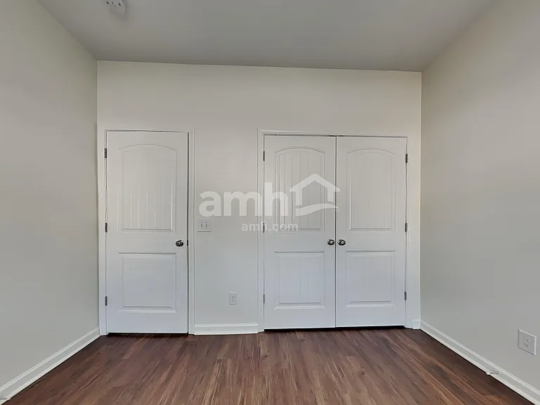 131 Waverly Way — Photo 11