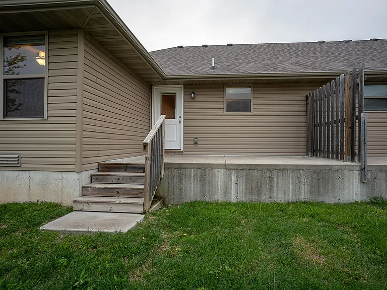 5468 S Main St — Photo 9