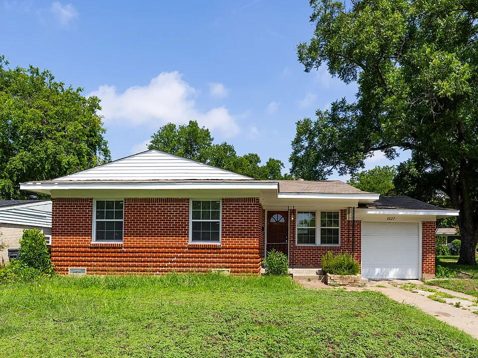 2627 Tealford Dr