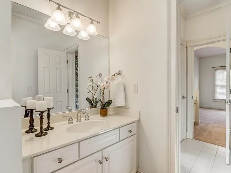 704 Longleaf Dr NE — Photo 26