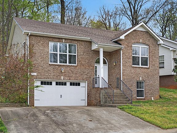 4th image of 631 Hidden Valley Dr