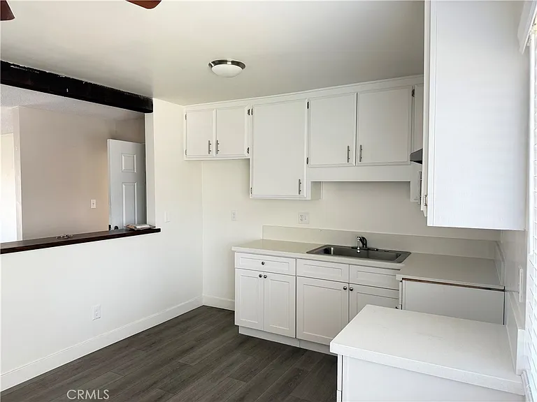 15121 Woodruff Pl — Photo 3