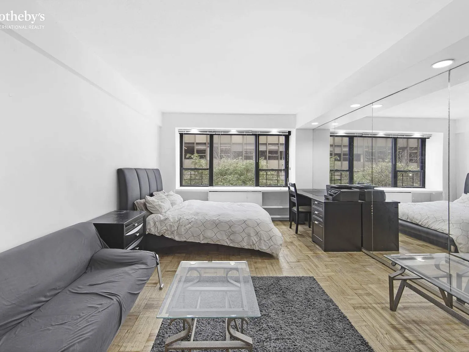 210 East 47th Street — Photo 2