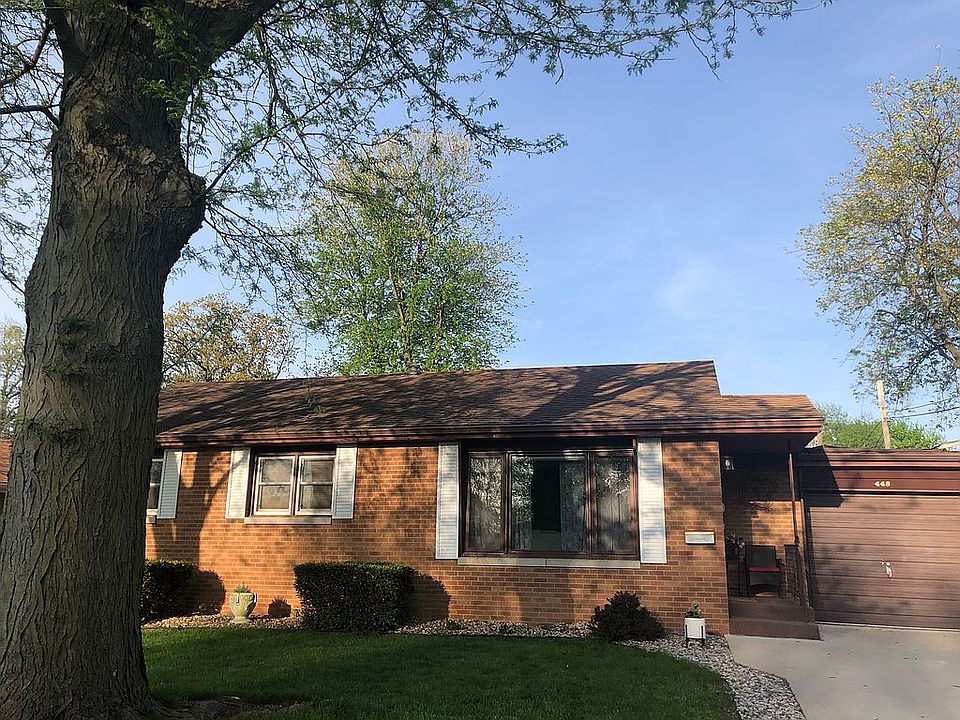 1st image of 448 Dennis Ave
