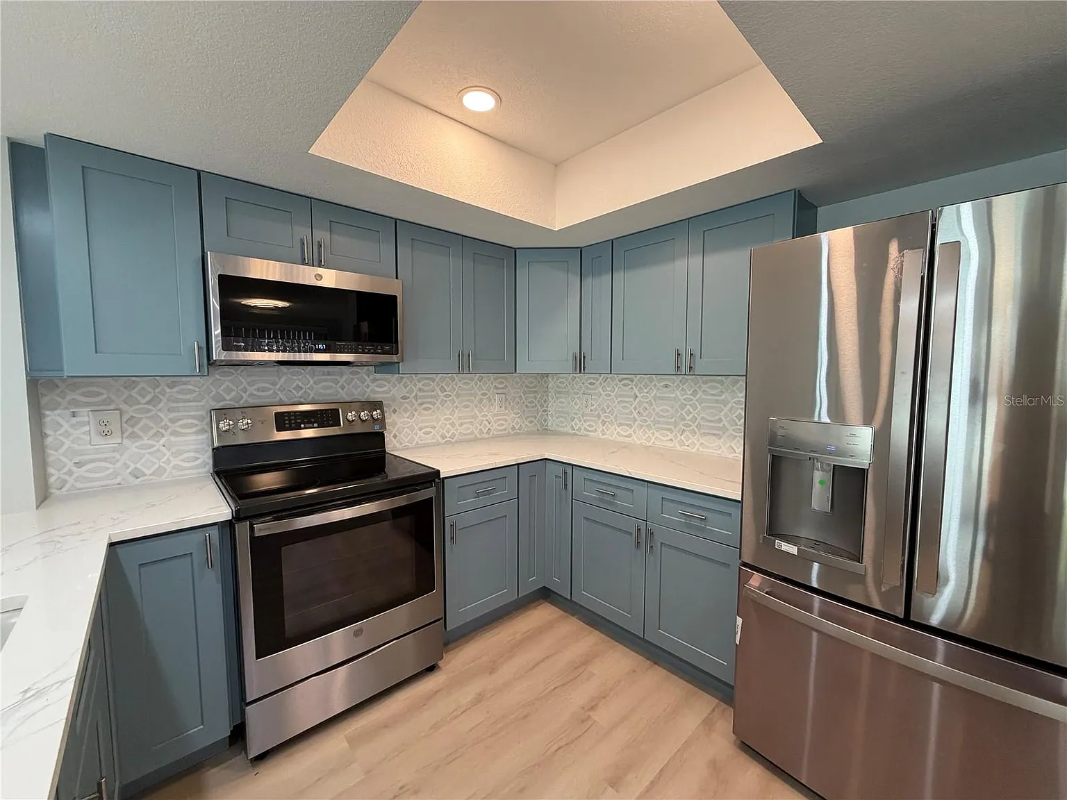 2 bed, 1315 sqft, $2,550 — Photo 1
