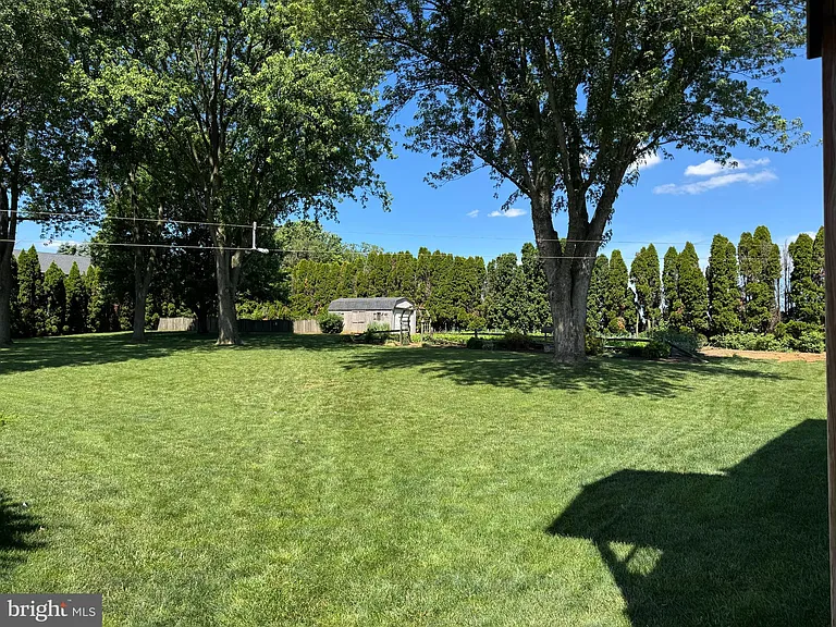 2395 Stumptown Rd — Photo 22