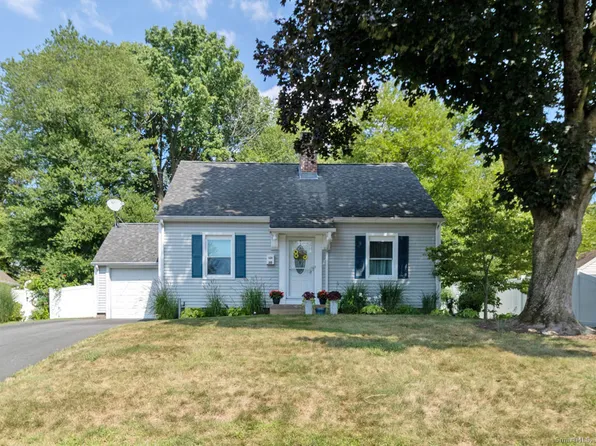 30 Birchwood Road, East Hartford, CT 06118