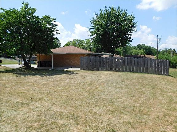 5th image of 2701 Weeping Willow Dr