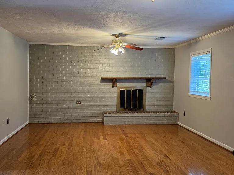6602 Huntsman Blvd — Photo 18